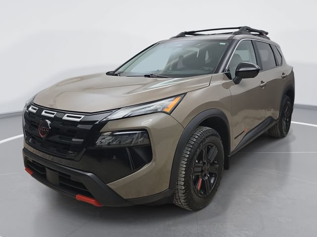 Used 2025 Nissan Rogue SV AWD/4WD image 10