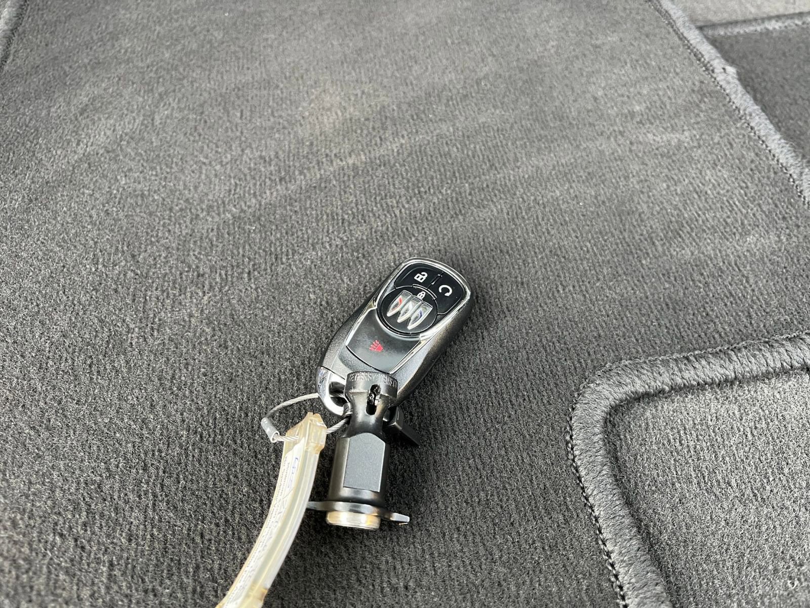 Used 2025 Buick Encore GX Preferred image 21