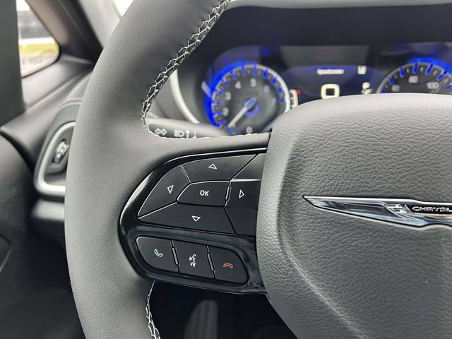 New 2026 Chrysler Pacifica Select w/ S Appearance Package AWD/4WD image 19