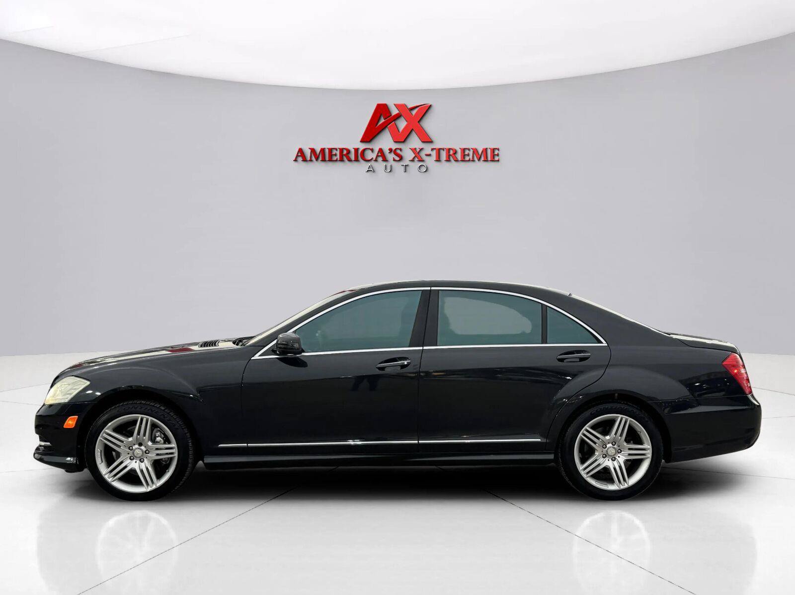 Used 2013 Mercedes-Benz S 550 image 2