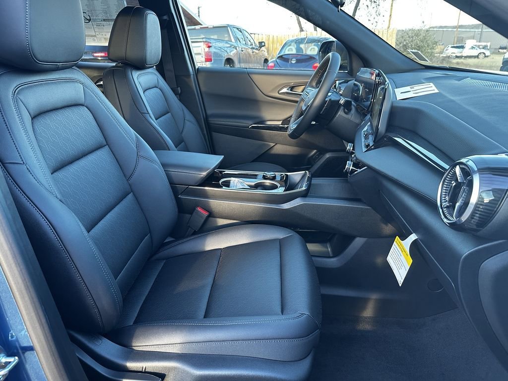 New 2026 Chevrolet Equinox LT w/ Convenience Package II image 23