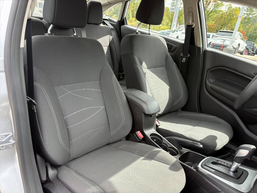 Used 2019 Ford Fiesta SE FWD image 16