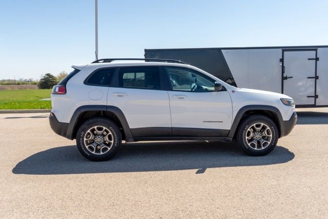 Used 2022 Jeep Cherokee Trailhawk w/ Technology Group B image 9