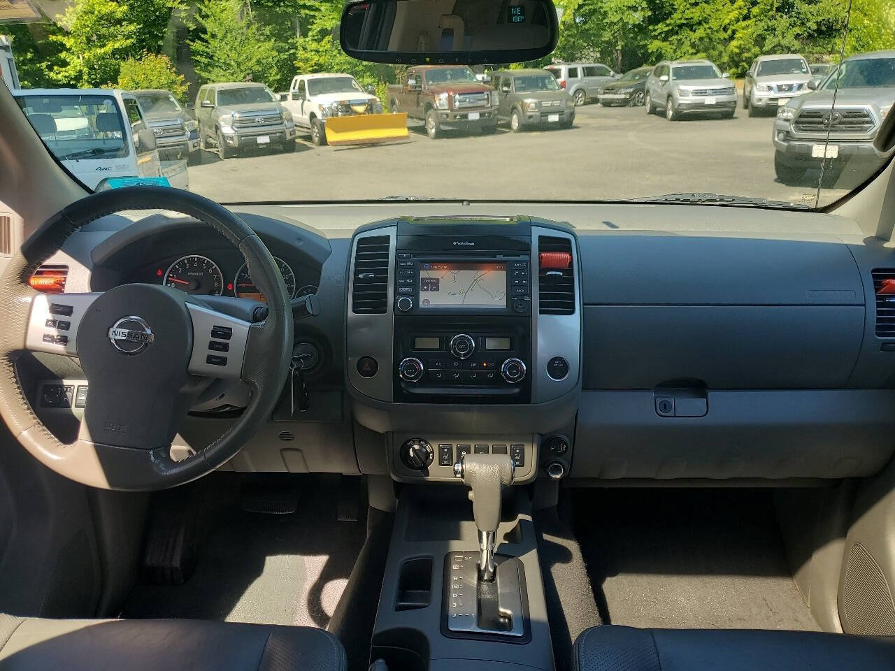 Used 2019 Nissan Frontier SL AWD/4WD image 13