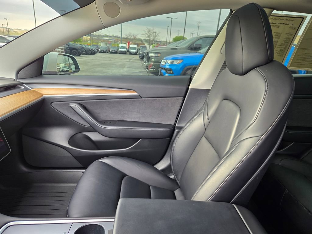 Used 2022 Tesla Model 3 Long Range AWD/4WD image 22