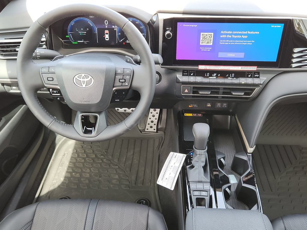 New 2026 Toyota Camry Hybrid FWD image 16