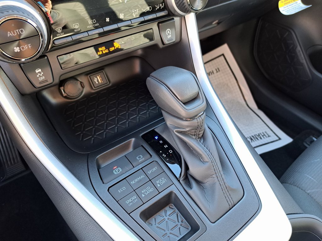 New 2025 Toyota RAV4 XLE image 13