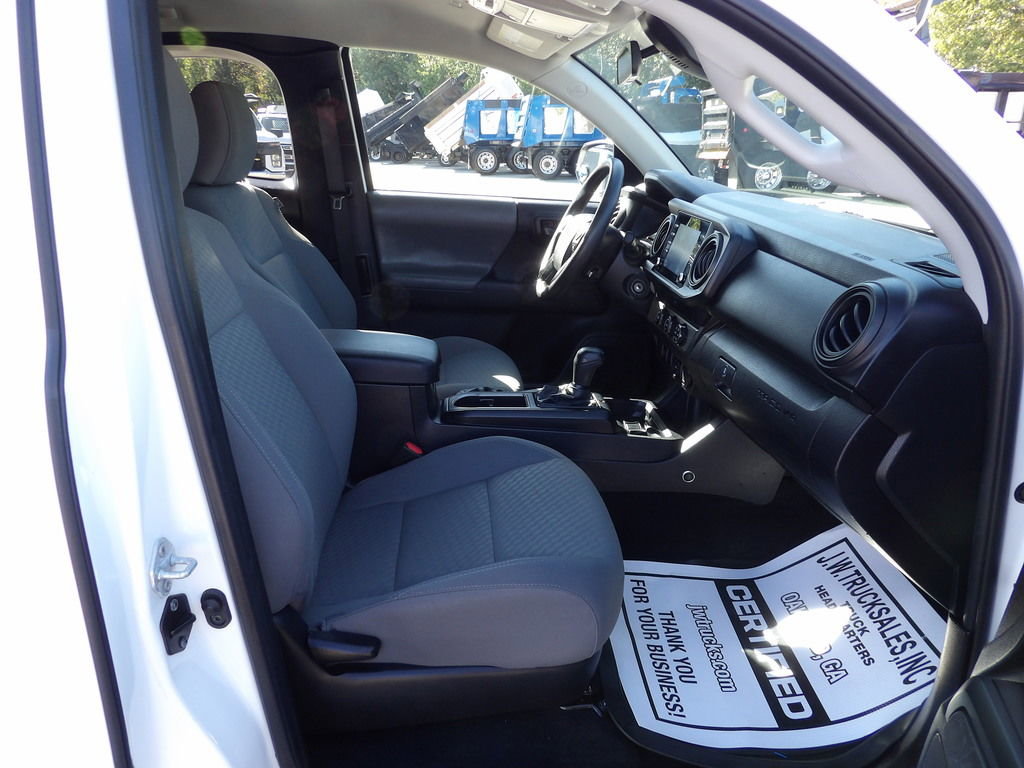 Used 2022 Toyota Tacoma SR image 36