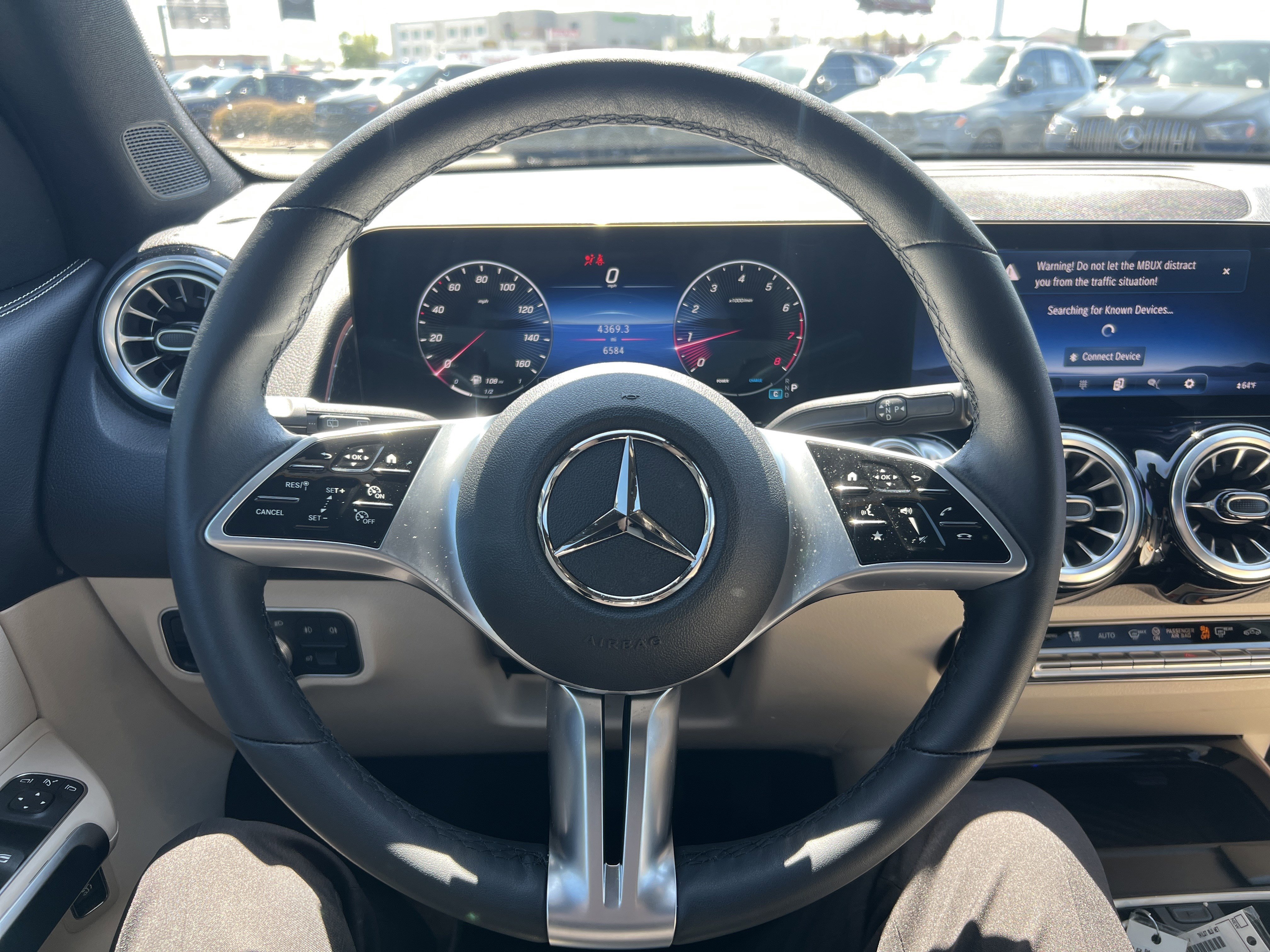 Used 2025 Mercedes-Benz GLB 250 250 image 18