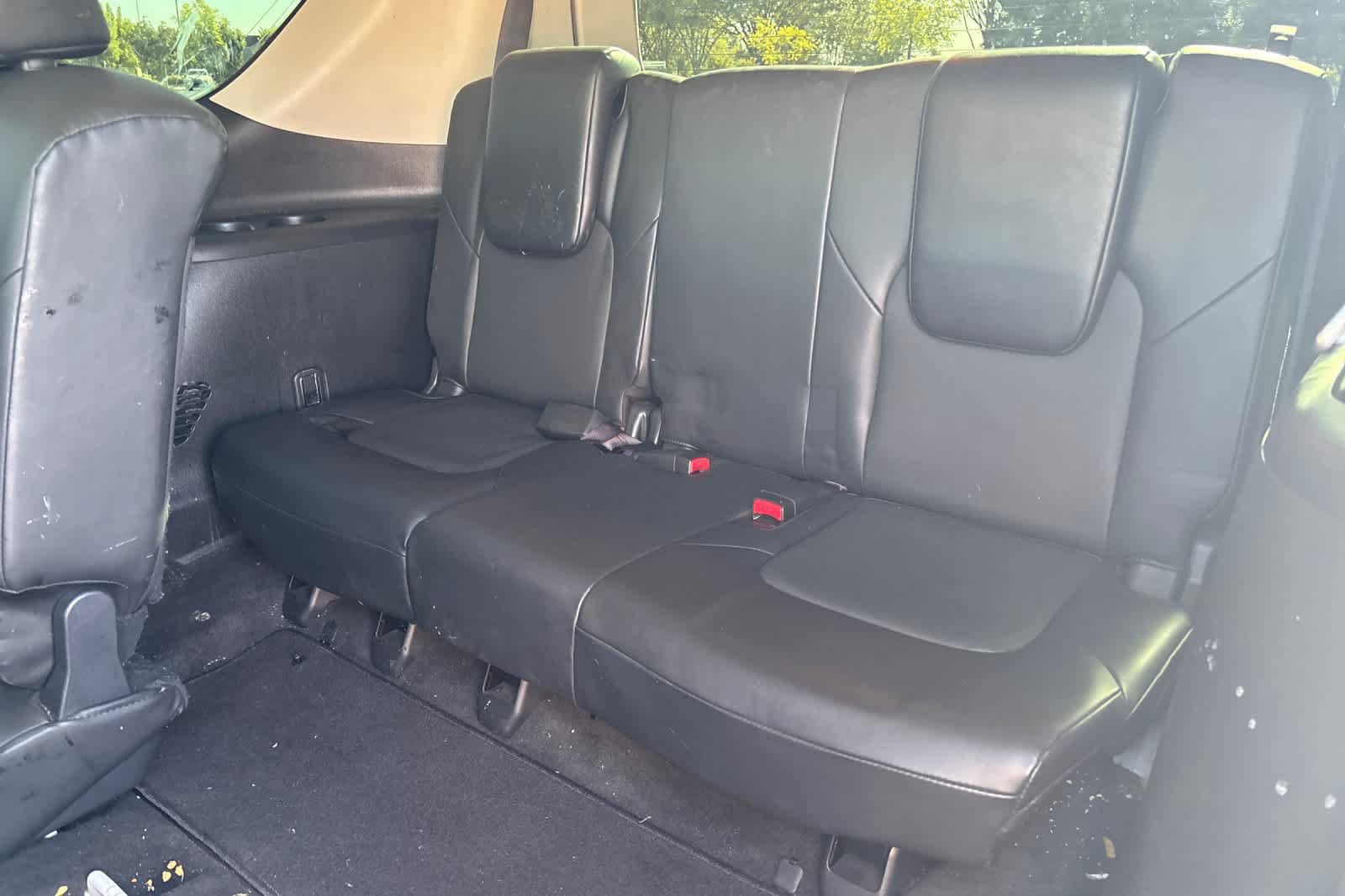Used 2021 Nissan Armada SV w/ SV Appearance Package RWD image 17