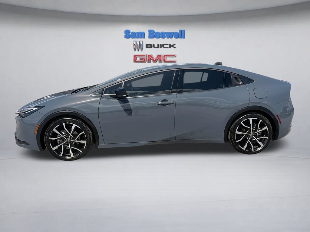 Used 2026 Toyota Prius Plug-In Hybrid FWD image 5
