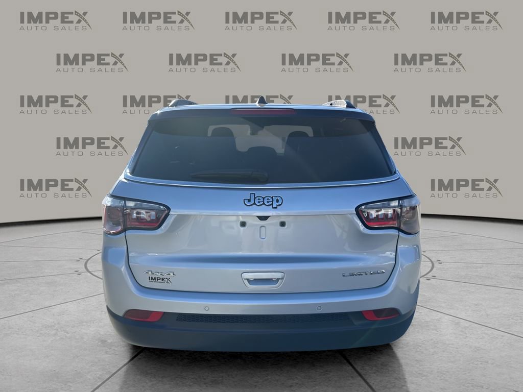 Used 2024 Jeep Compass Limited image 4