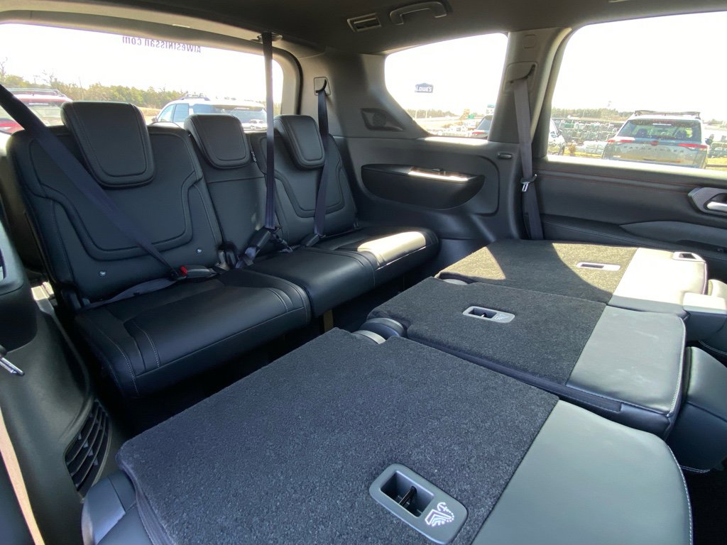 New 2026 Nissan Armada PRO-4X image 19