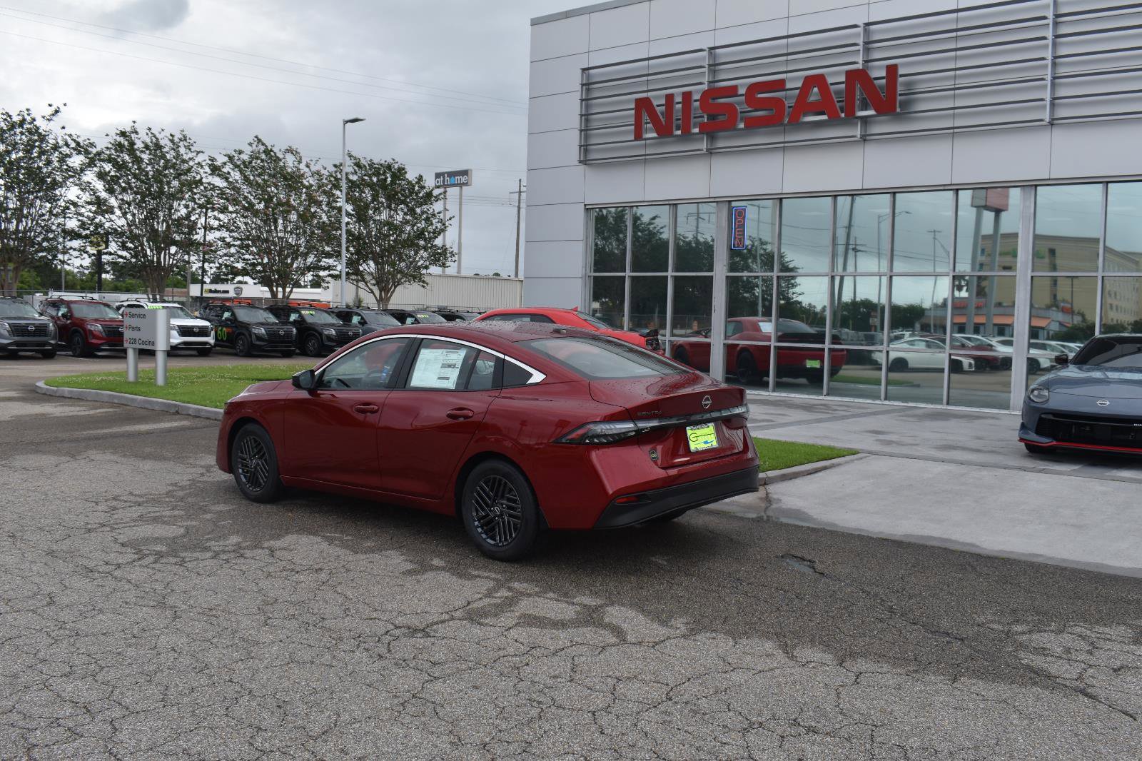 Used 2026 Nissan Sentra SV w/ Floor Mat Package FWD image 5