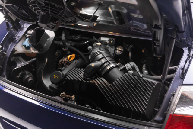 Used 2004 Porsche 911 Targa RWD image 41