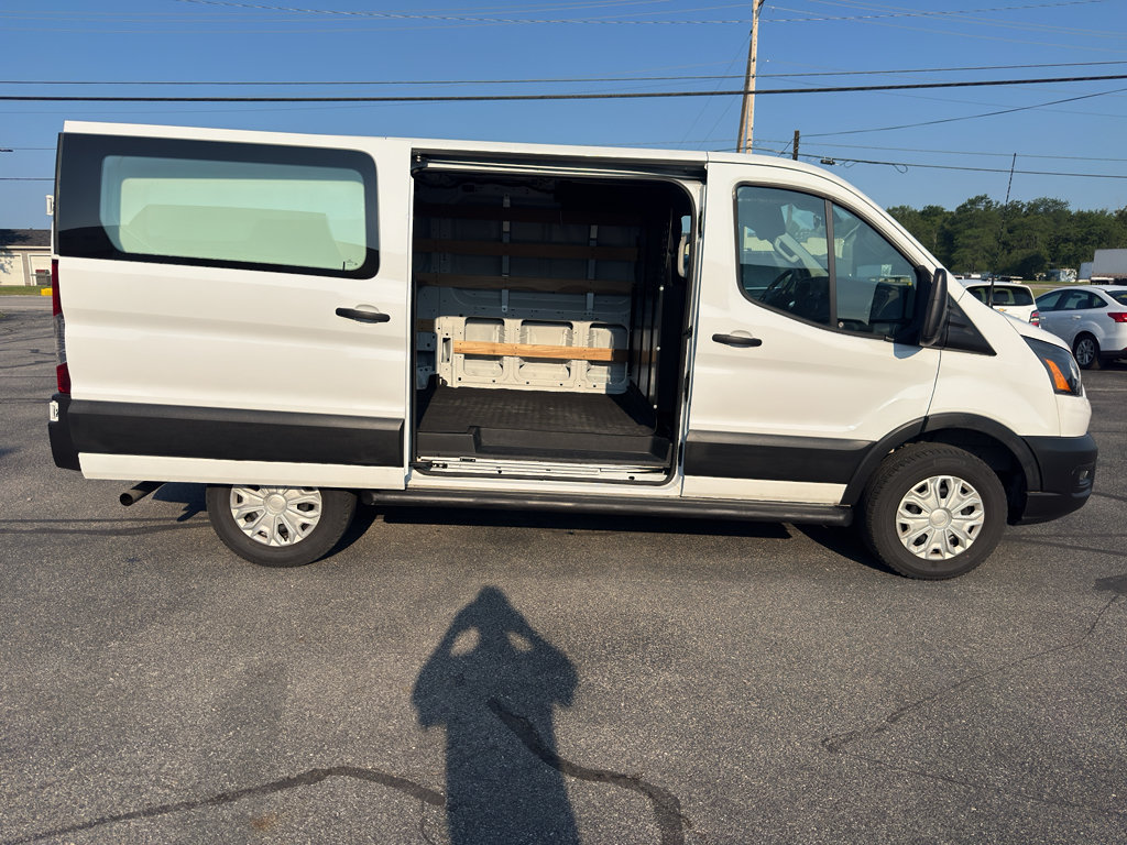 Used 2025 Ford Transit 250 Low Roof w/ Exterior Upgrade Package RWD image 4
