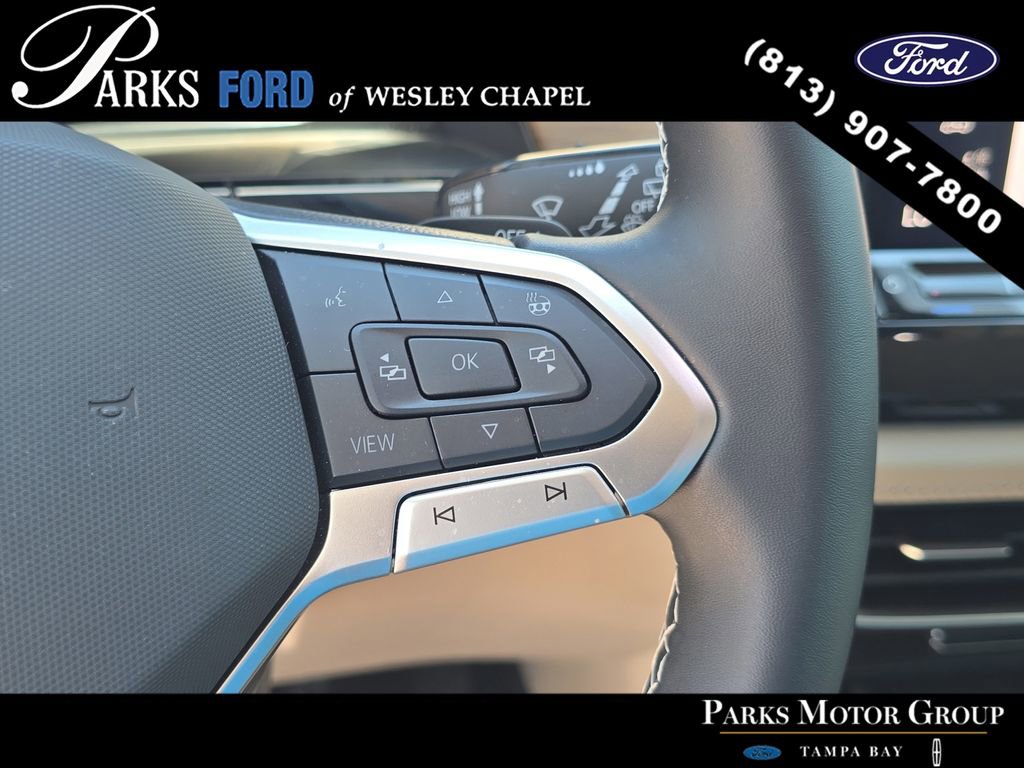 Used 2025 Volkswagen Atlas SE FWD image 30