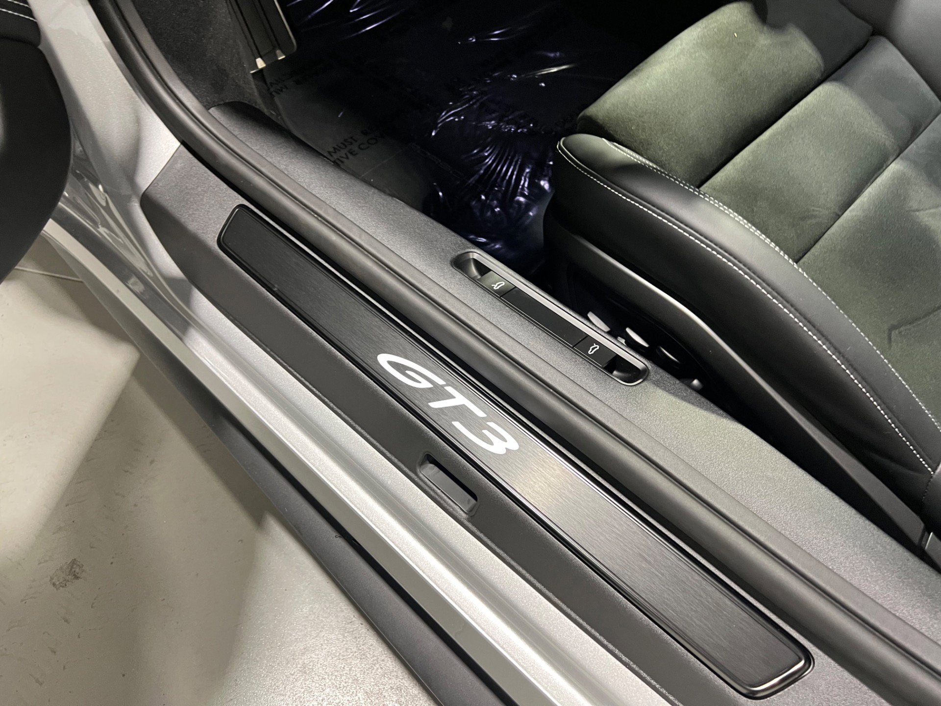 Used 2026 Porsche 911 GT3 image 32