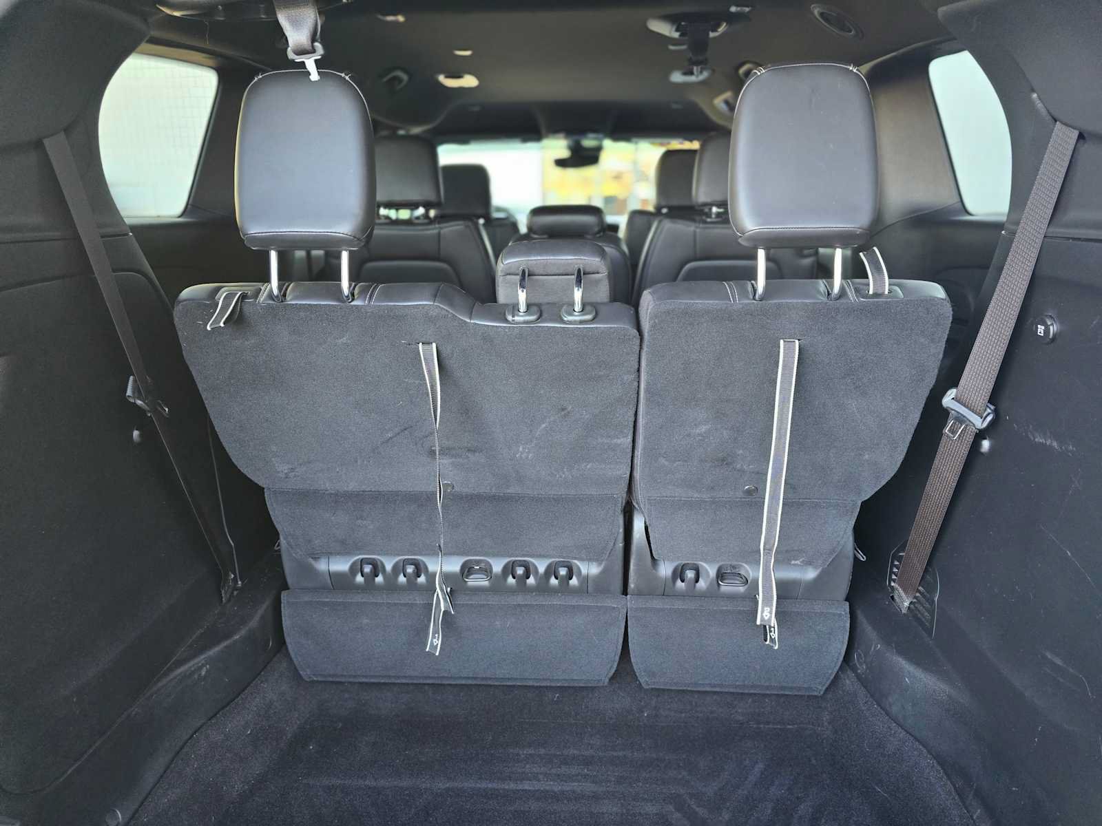 Used 2026 Chrysler Pacifica Select FWD image 10
