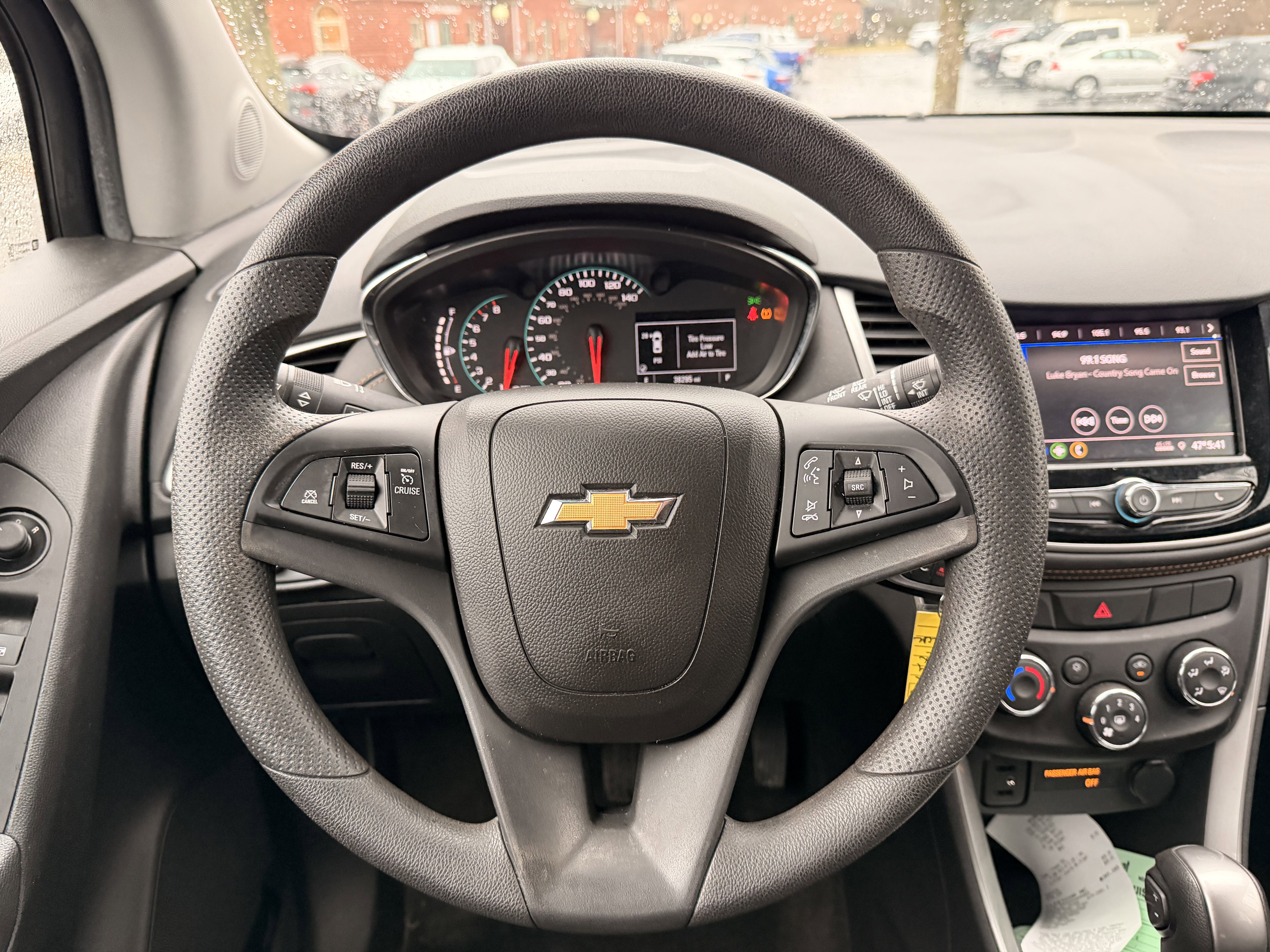 Used 2022 Chevrolet Trax LT image 16