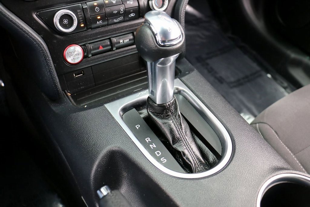 Used 2023 Ford F150 Raptor w/ Raptor Carbon Fiber Package image 24