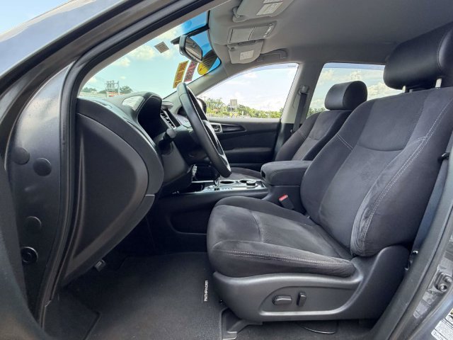 Used 2015 Nissan Pathfinder SV w/ Cargo Package FWD image 11