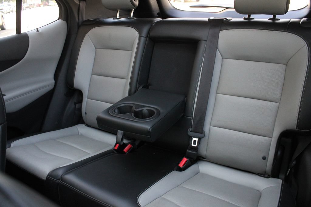 Used 2018 Chevrolet Equinox Premier AWD/4WD image 23