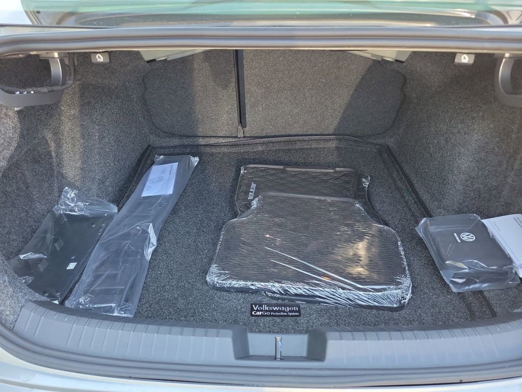 New 2026 Volkswagen Jetta Sport FWD image 6