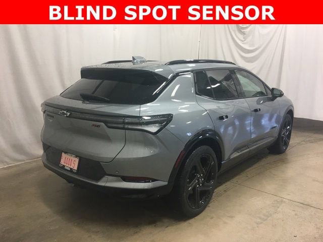 Used 2024 Chevrolet Equinox EV RS image 5