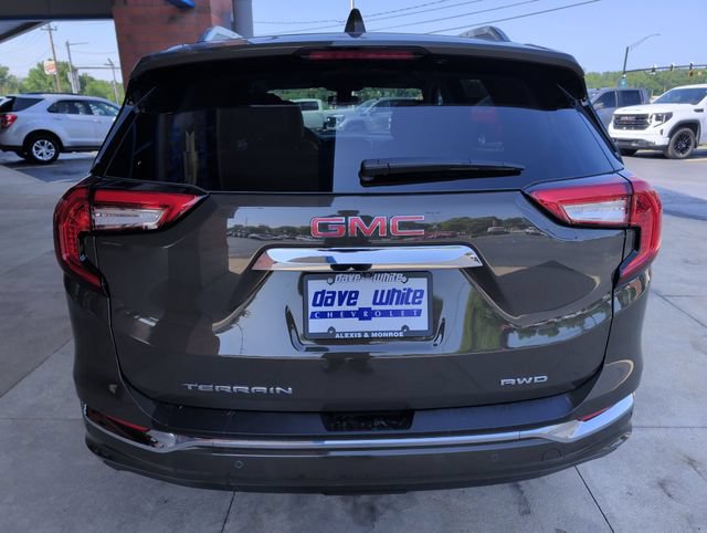 Used 2023 GMC Terrain Denali AWD/4WD image 8