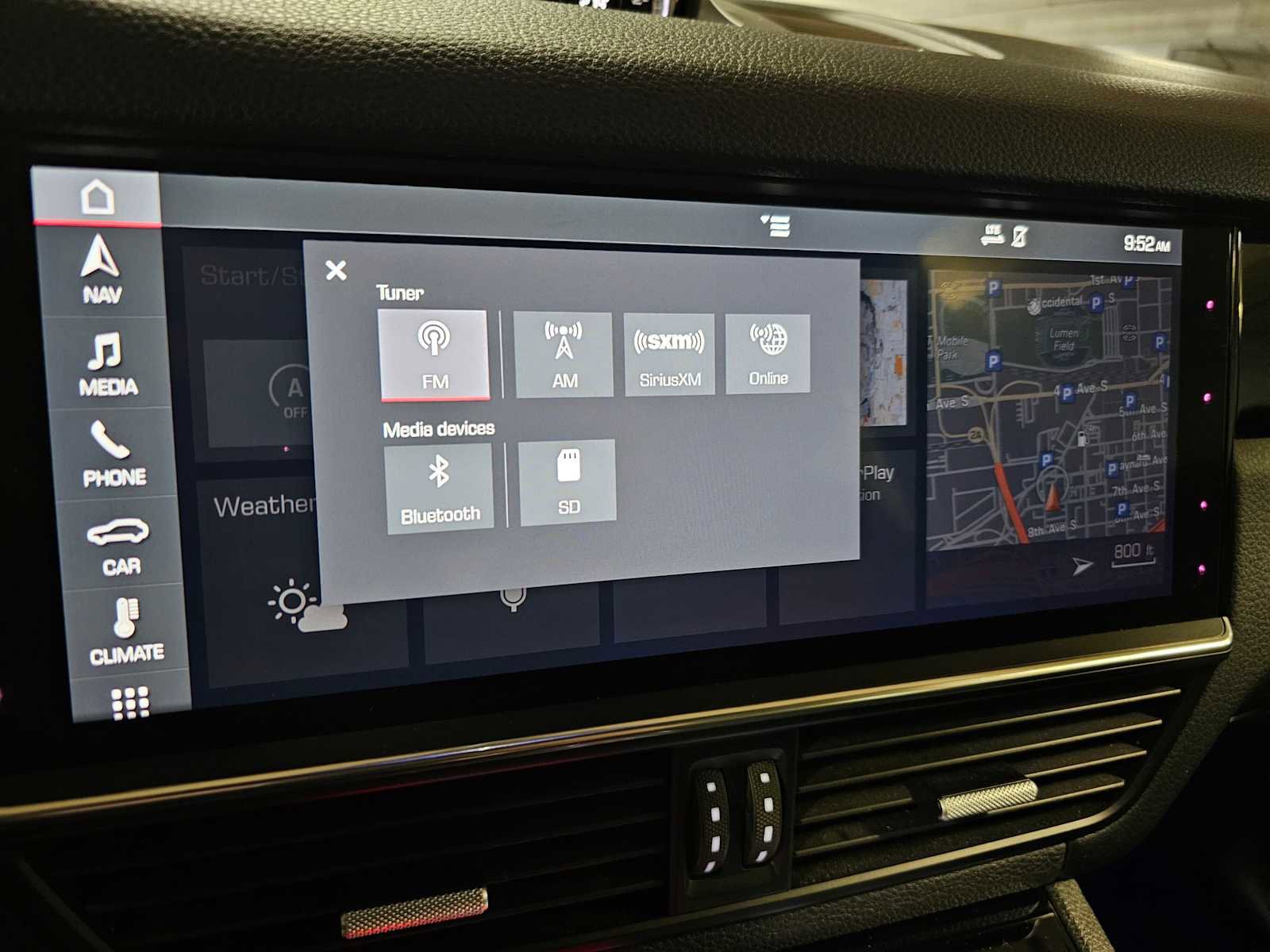 Used 2019 Porsche Cayenne AWD/4WD image 15