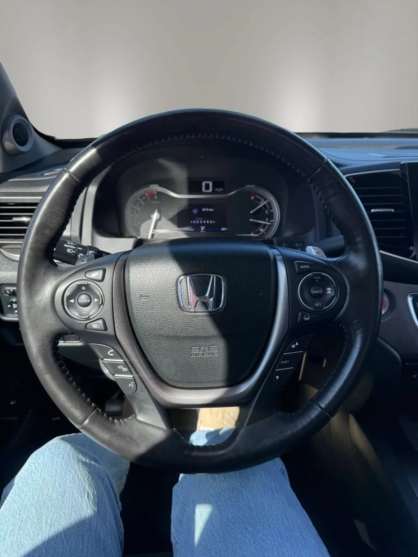 Used 2023 Honda Ridgeline RTL-E image 22