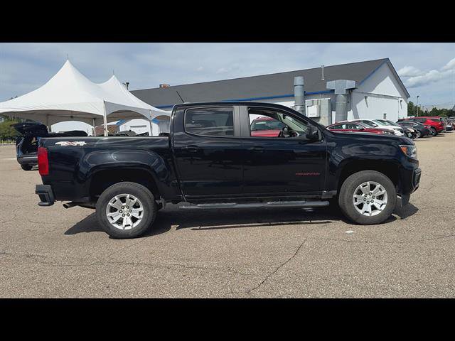 Used 2022 Chevrolet Colorado LT AWD/4WD image 33
