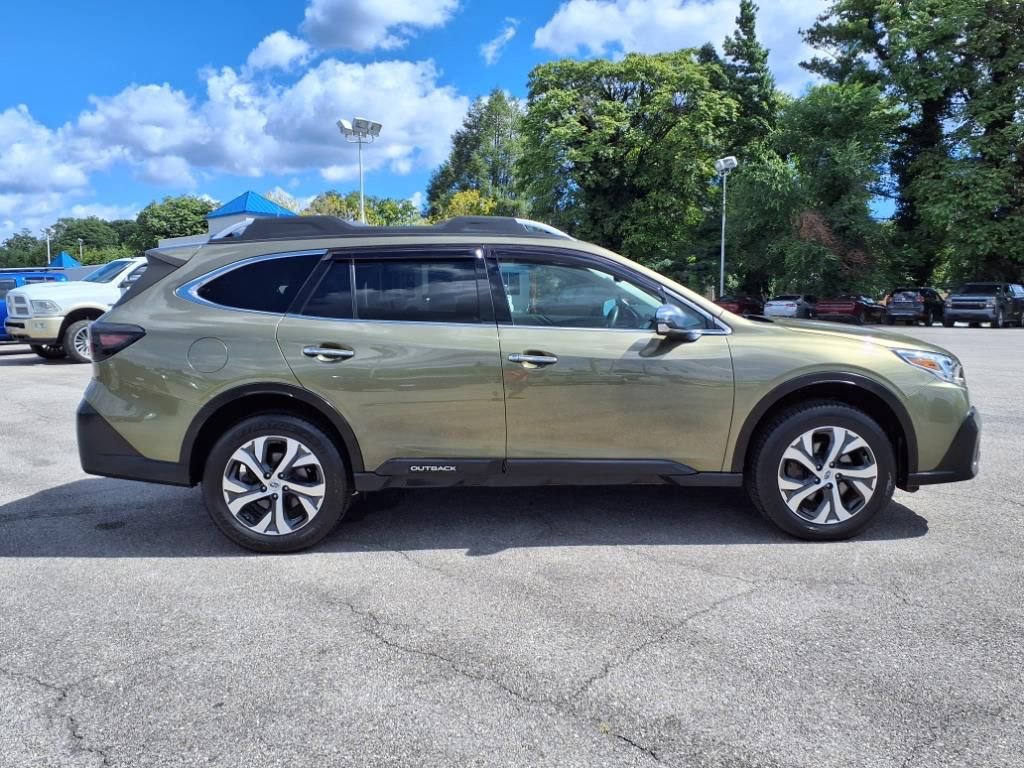 Used 2022 Subaru Outback Touring XT image 3