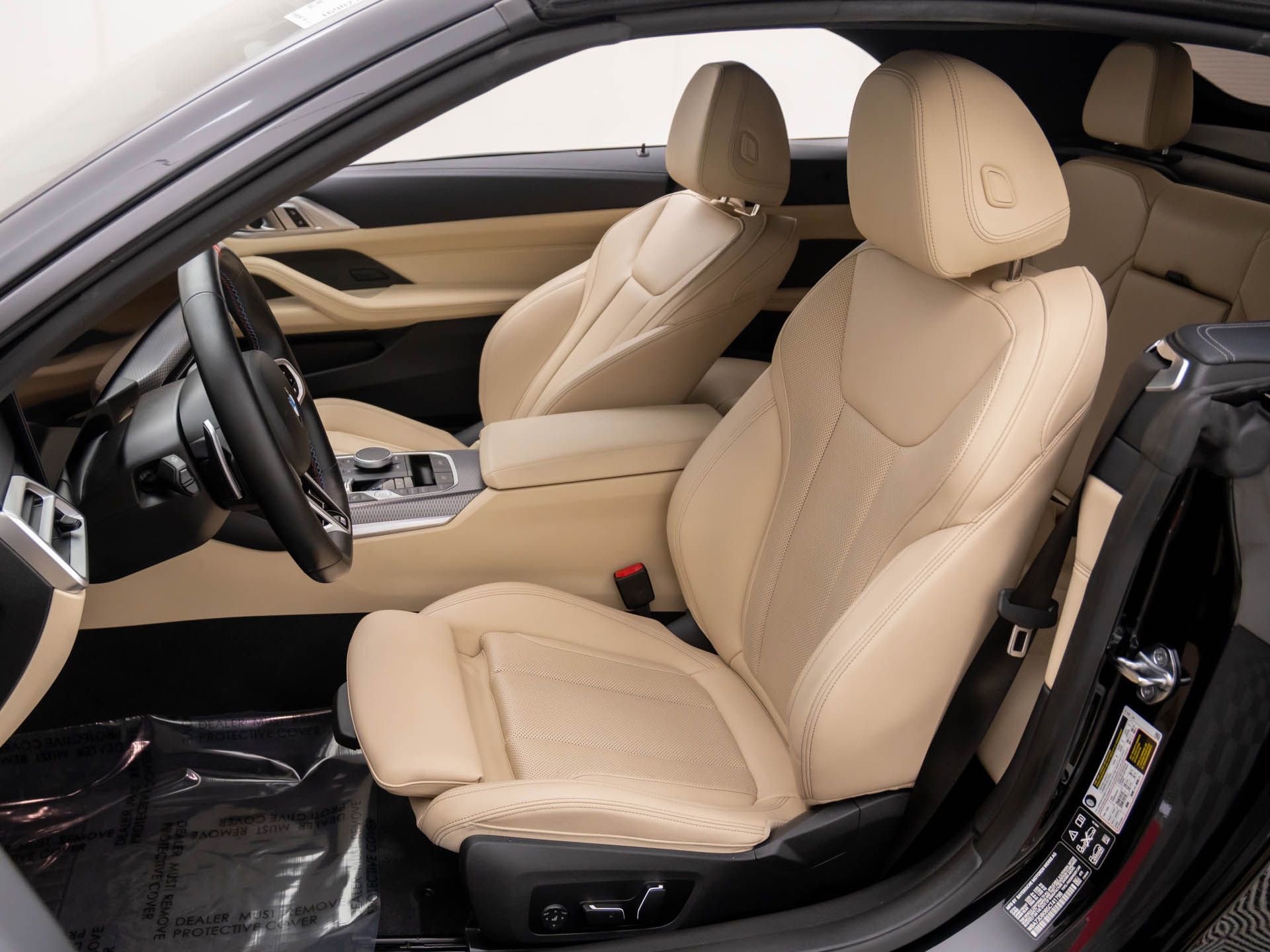 Certified 2025 BMW 440i xDrive Convertible w/ Premium Package image 17