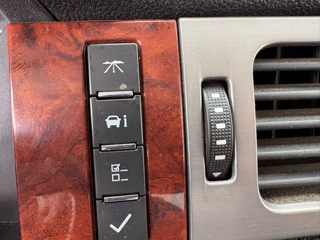 Used 2013 GMC Sierra 2500 SLT w/ Suspension Package, Off-Road image 16