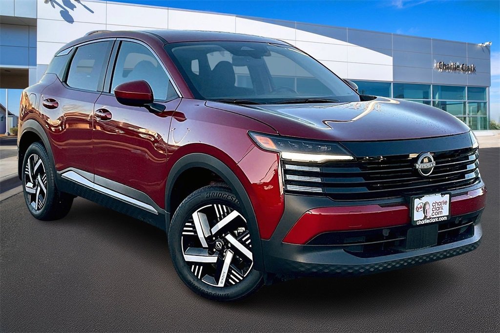 Used 2025 Nissan Kicks SV image 11