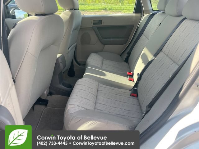 Used 2010 Ford Focus SE FWD image 24