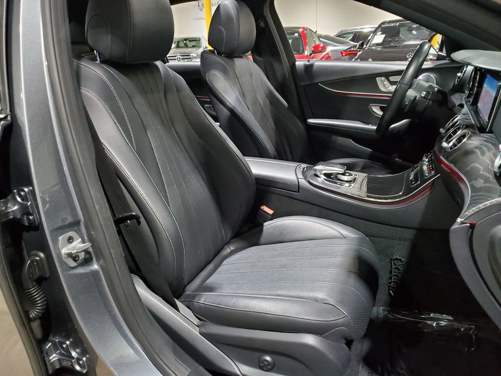 Used 2019 Mercedes-Benz E 300 image 13