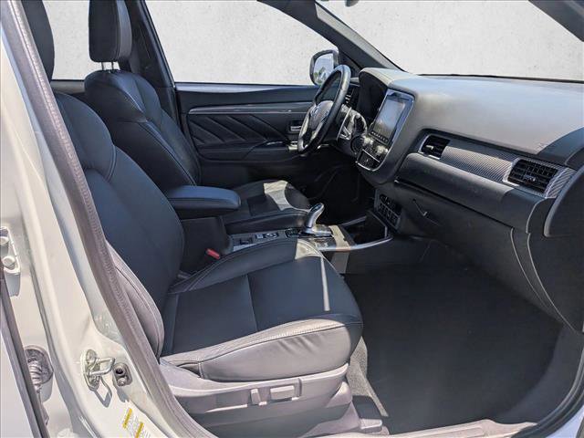 Used 2020 Mitsubishi Outlander SEL AWD/4WD image 26