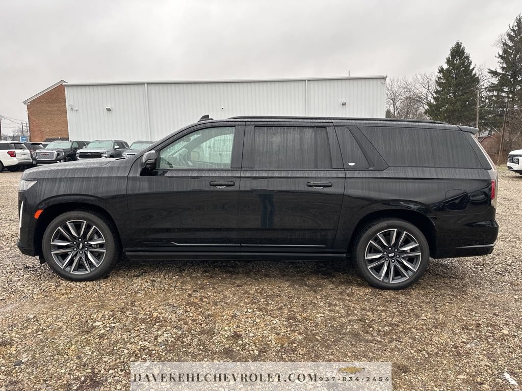 Used 2022 Cadillac Escalade ESV Sport w/ Touring Package AWD/4WD image 47