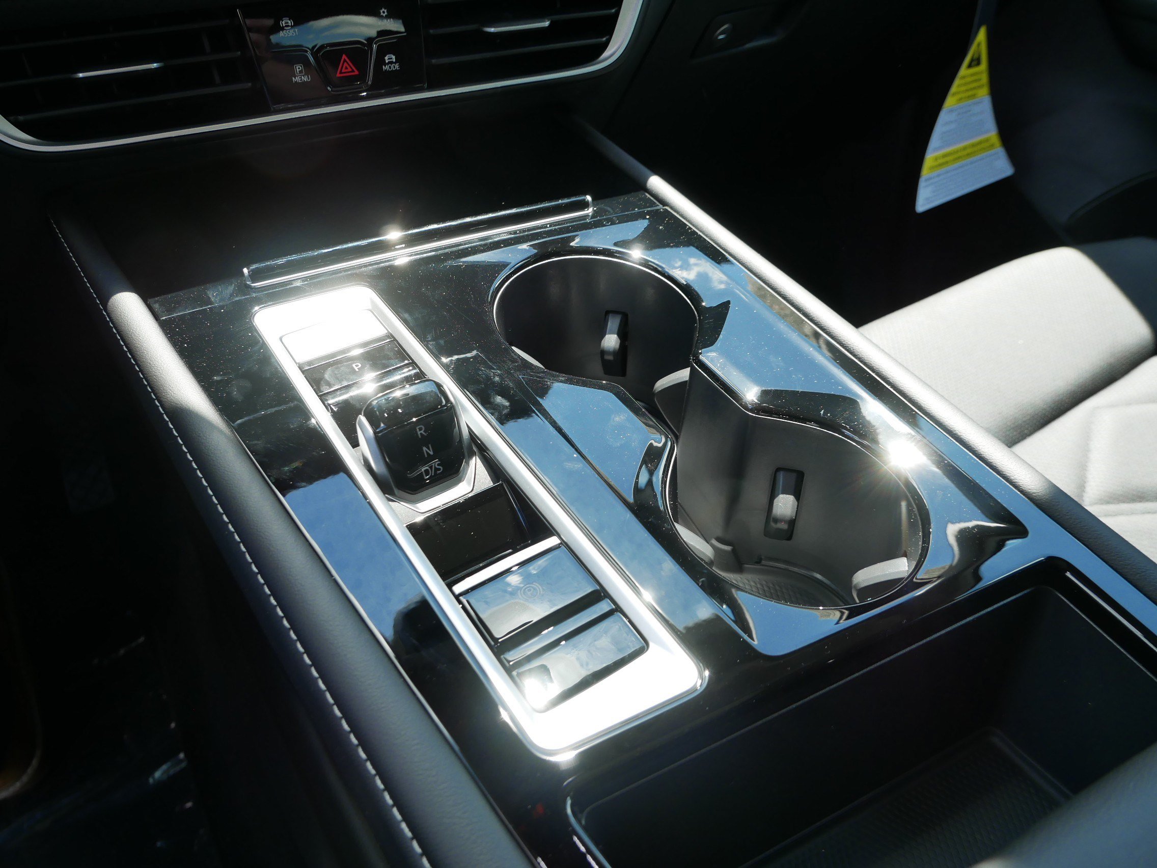 New 2026 Volkswagen Atlas SE AWD/4WD image 9