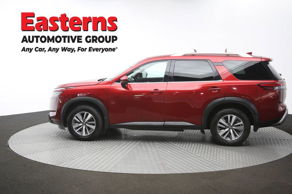 Used 2022 Nissan Pathfinder SL AWD/4WD image 60