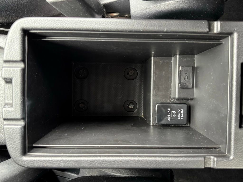 Used 2016 Mitsubishi Outlander ES AWD/4WD image 19