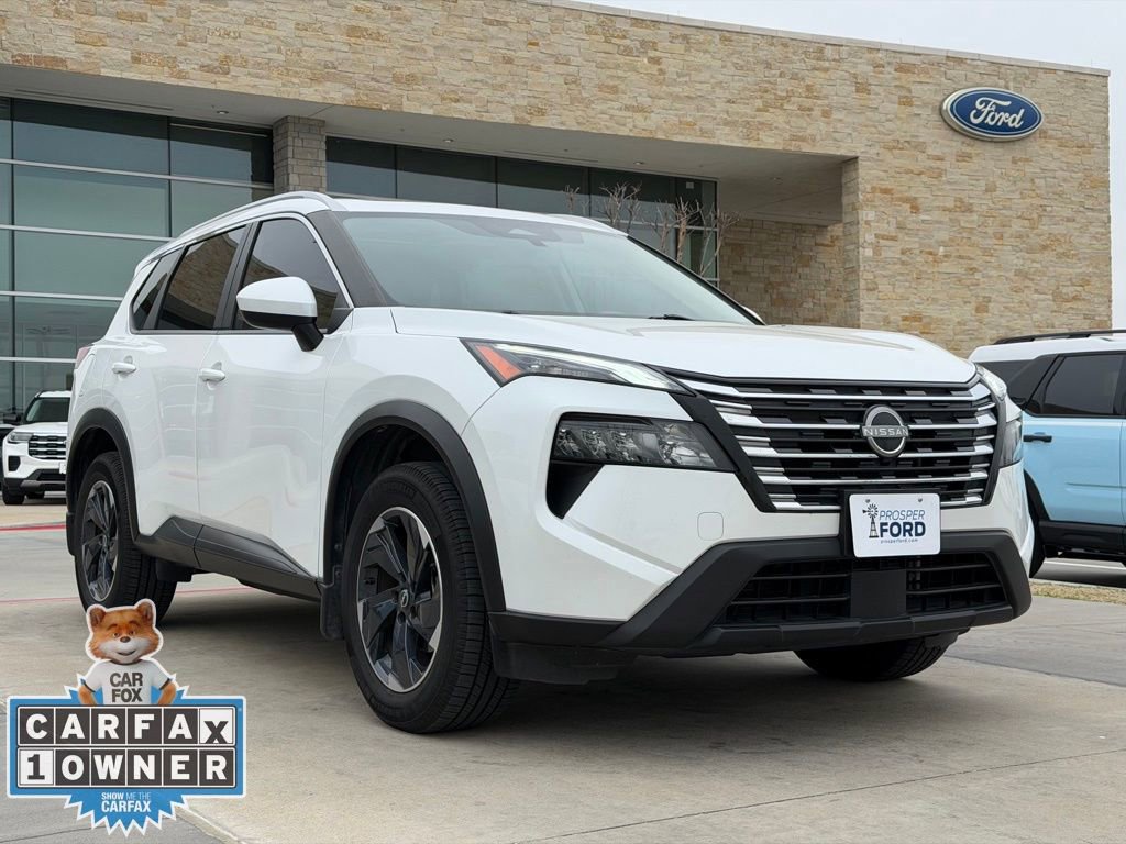 Used 2024 Nissan Rogue SV w/ SV Premium Package image 21