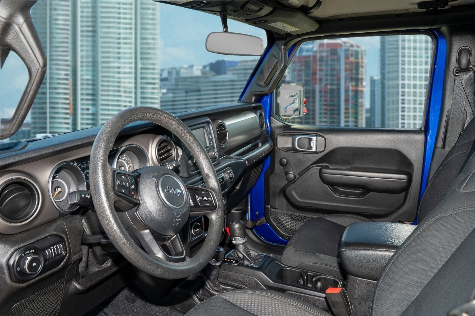 Used 2018 Jeep Wrangler Unlimited Sport image 14