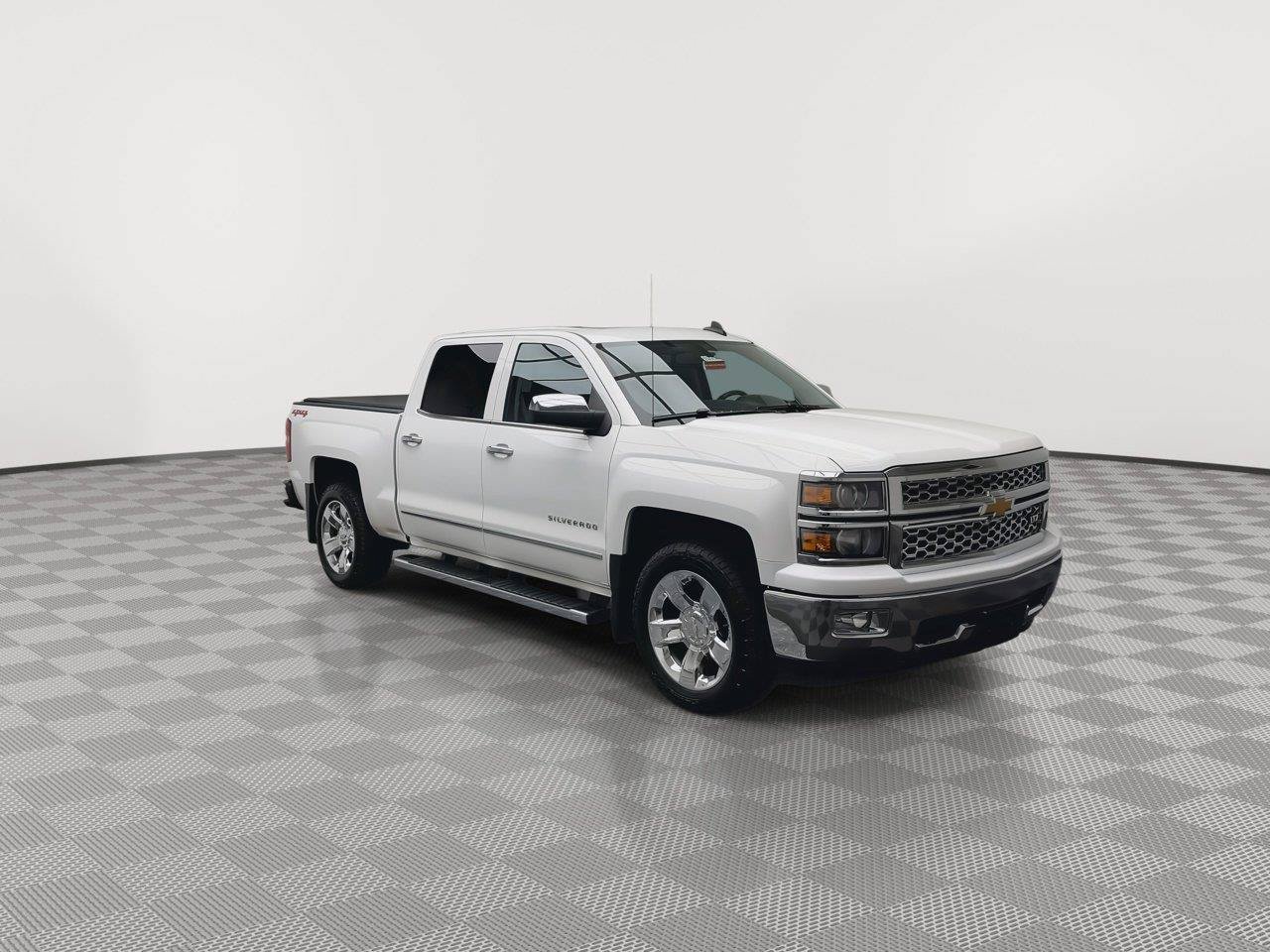 Used 2015 Chevrolet Silverado 1500 LTZ AWD/4WD image 35
