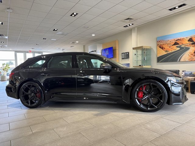 New 2026 Audi RS 6 performance image 7