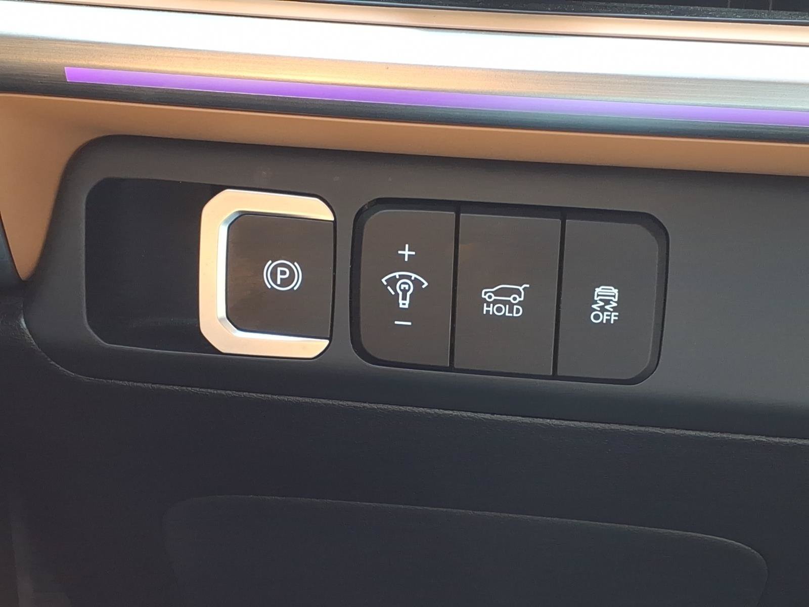 Certified 2024 Hyundai Santa Fe Limited FWD image 20