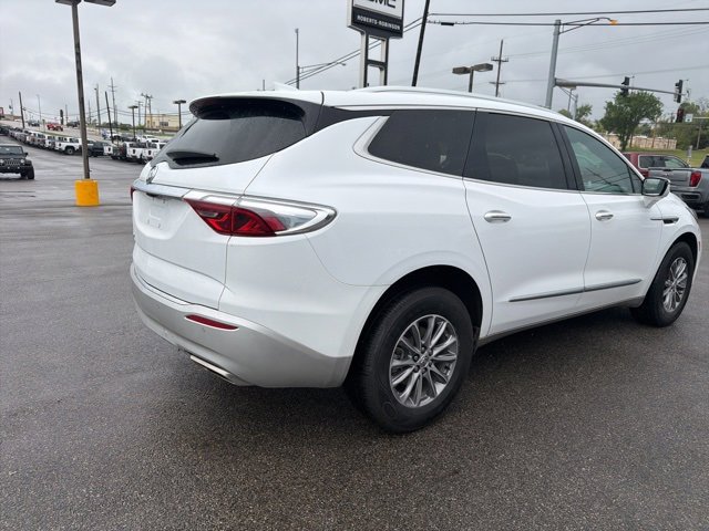 Used 2024 Buick Enclave Premium image 14
